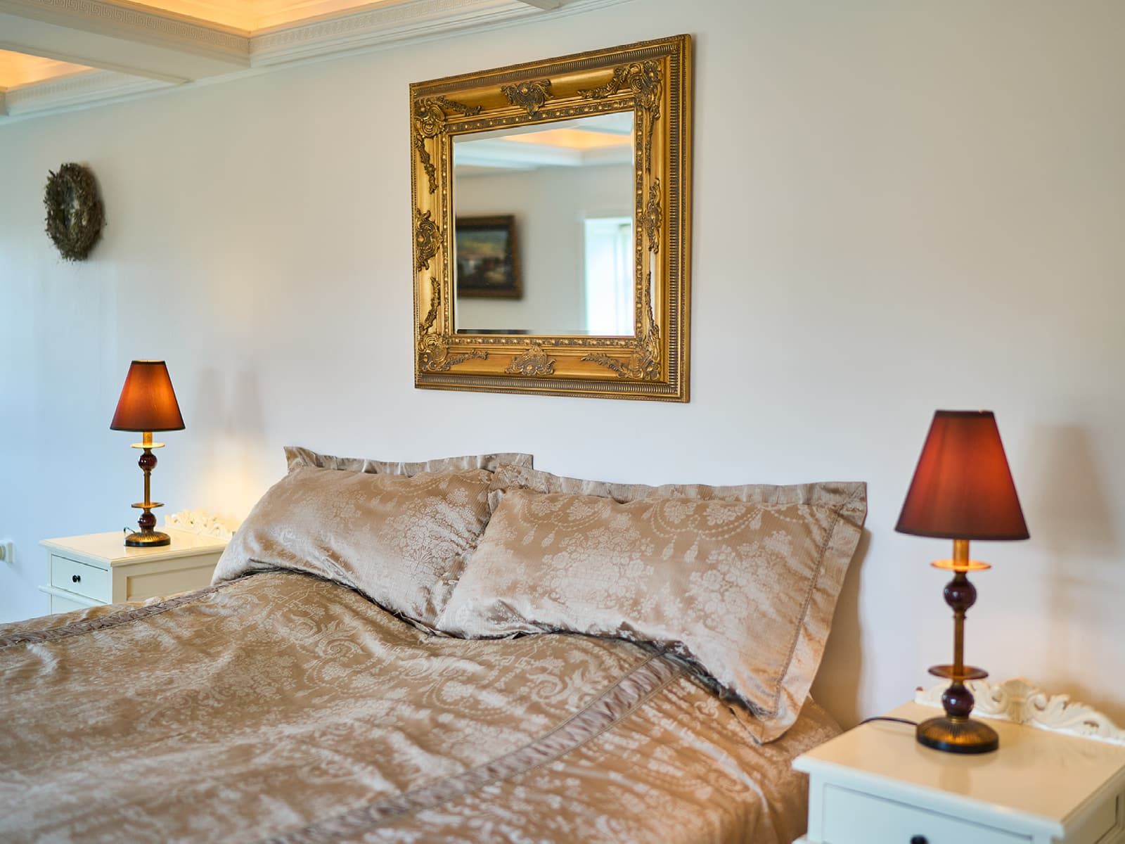 Standard-suite m. jacuzzi på Skrøvelev Gods