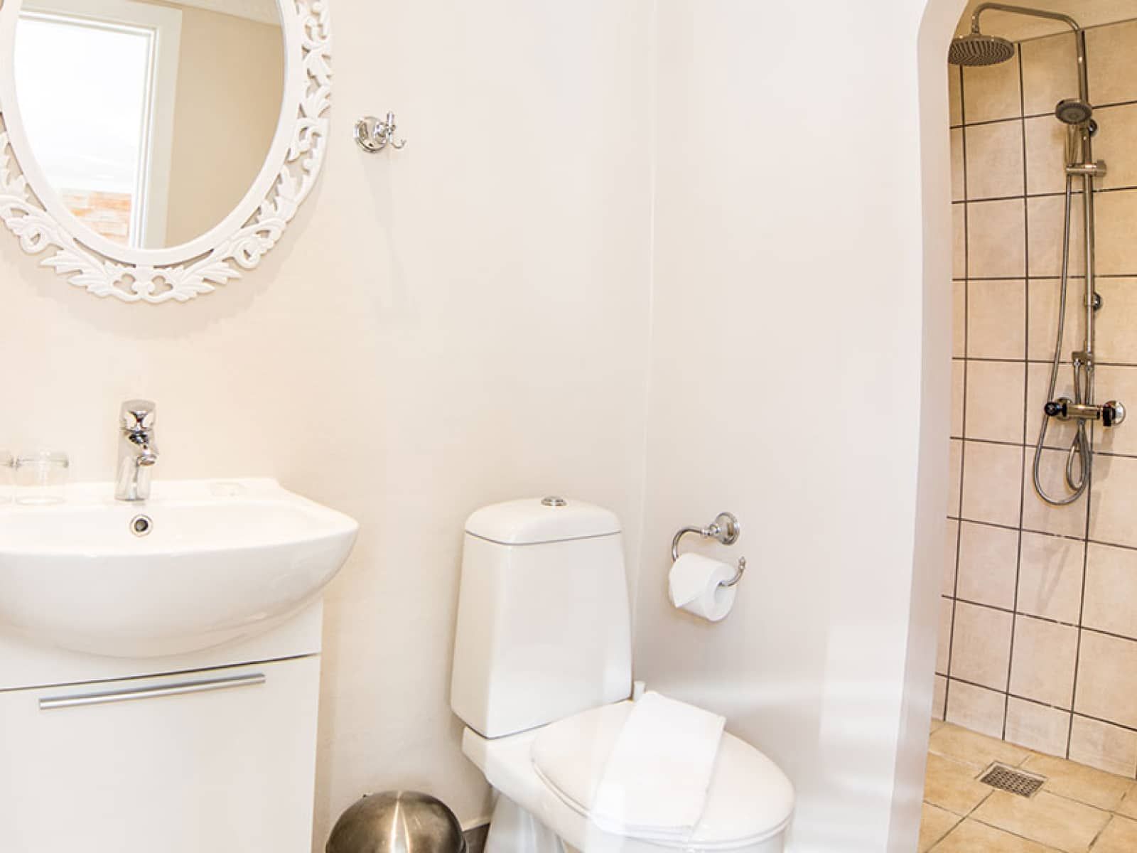 Større dobbeltværelse på Skrøvelev Gods