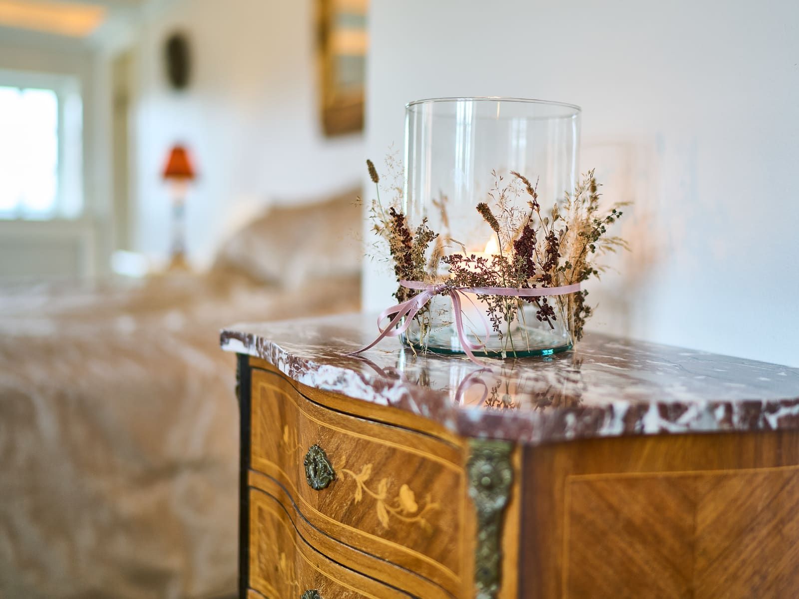 Standard-suite m. jacuzzi på Skrøvelev Gods