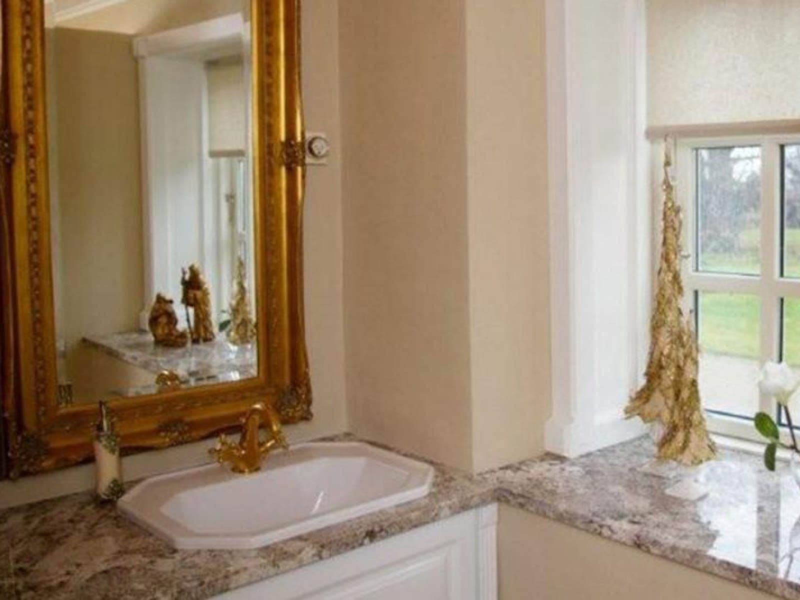 Junior-suite på Skrøvelev Gods